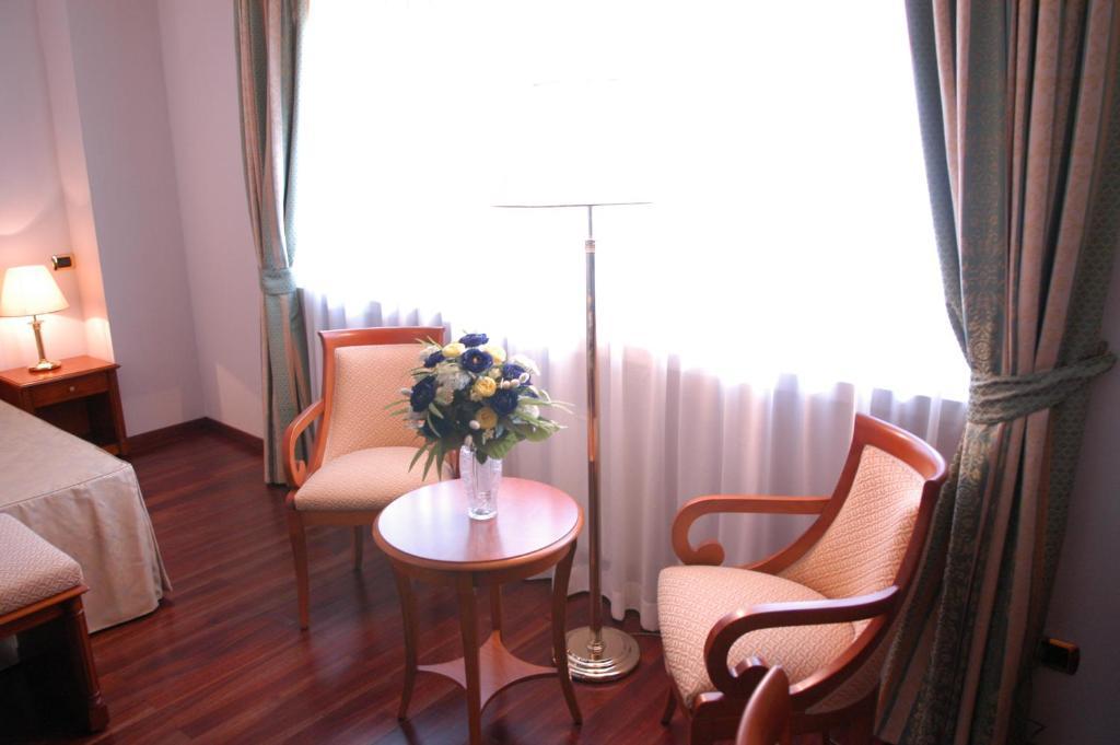 Pilgrim'S Hotel Cicognolo Cameră foto